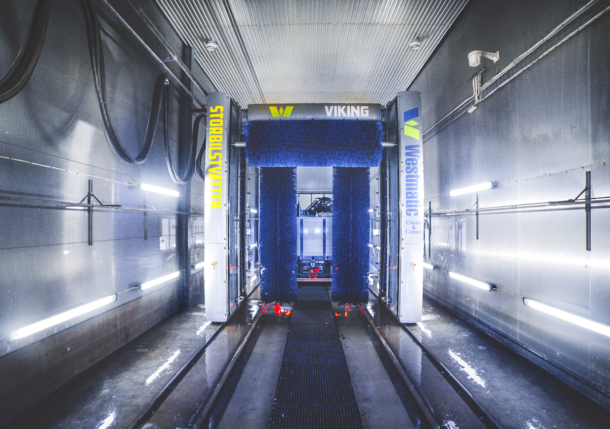 Westmatic | Large Vehicle Wash System Manufacturer | Fleet Wash Bays